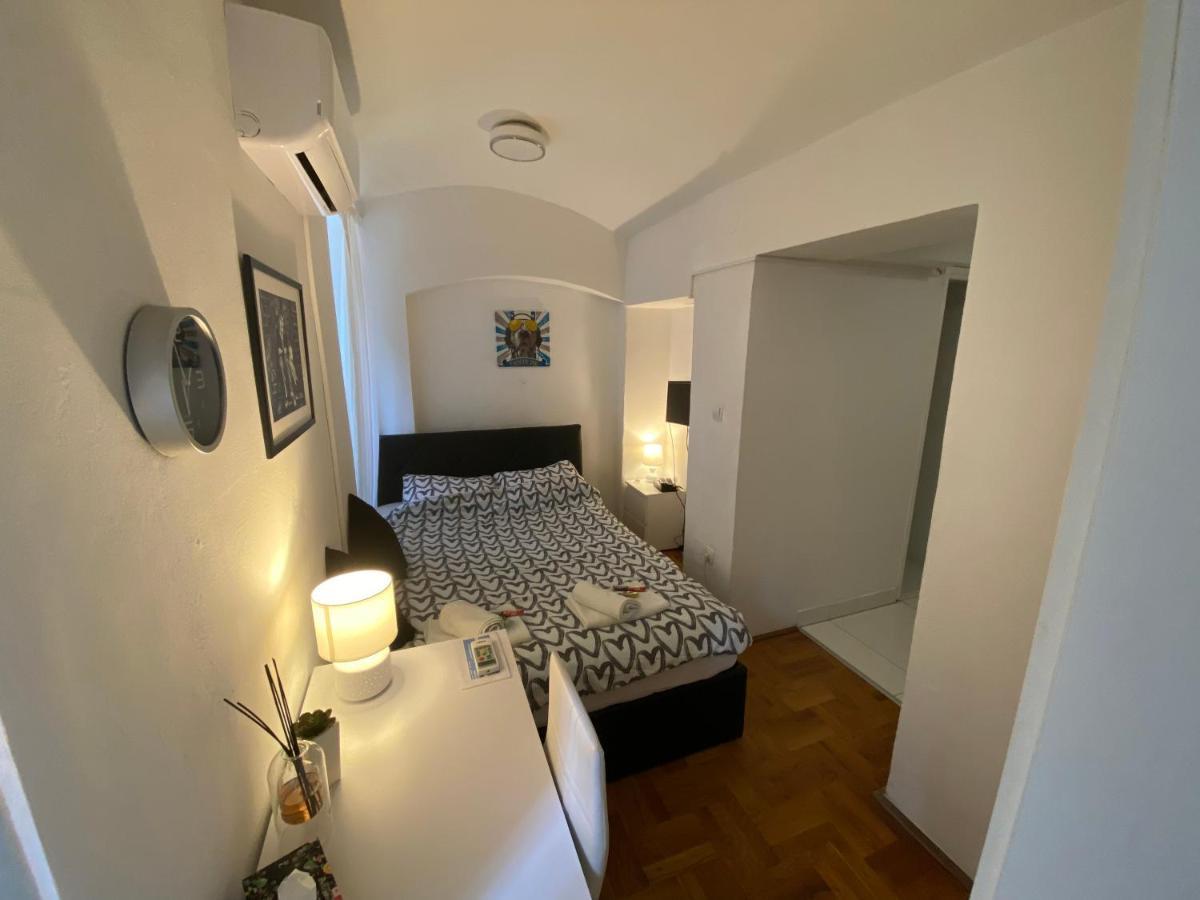Studio Apartment Ivana Ζάγκρεμπ Εξωτερικό φωτογραφία