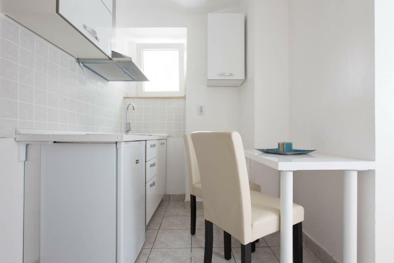 Studio Apartment Ivana Ζάγκρεμπ Εξωτερικό φωτογραφία